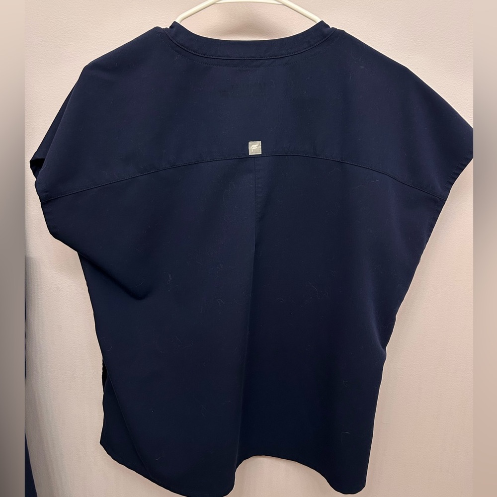 Fabletics Navy Scrub Set - Picture 8 of 12